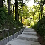 Nomme アパート タリン